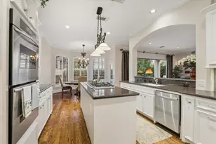 3411 Banbury Pl, Houston, TX 77027 - Photo 18