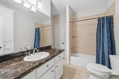 3411 Banbury Place, Houston, TX 77027 - Photo 32