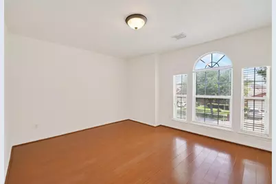 10319 Stanbrook Drive, Houston, TX 77089 - Photo 18