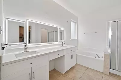10319 Stanbrook Drive, Houston, TX 77089 - Photo 10