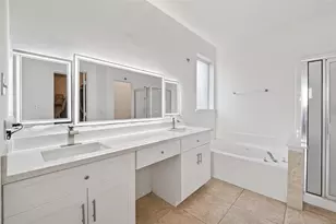 10319 Stanbrook Dr, Houston, TX 77089 - Photo 10