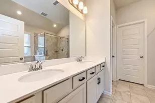 2446 Bear Crk Dr, Rosharon, TX 77583 - Photo 14
