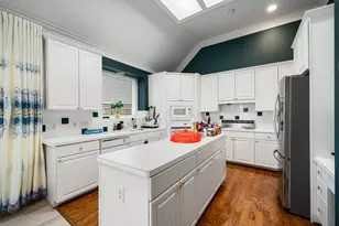 403 Nighthawk Ct, Sugar Land, TX 77478 - Photo 20