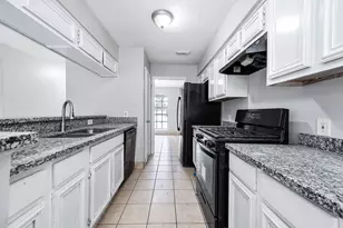 2014 Briar Ridge Dr, Rosenberg, TX 77471 - Photo 8