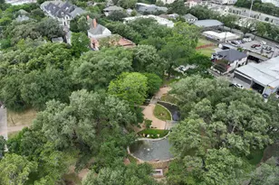 1111 Banks St, Houston, TX 77006 - Photo 22