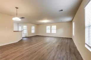5310 Rio Ramos St, Rosharon, TX 77583 - Photo 8