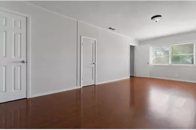 7217 Parker Road, Houston, TX 77016 - Photo 6