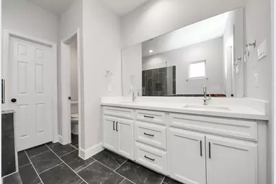 6910 J W Peavy Drive, Houston, TX 77011 - Photo 30