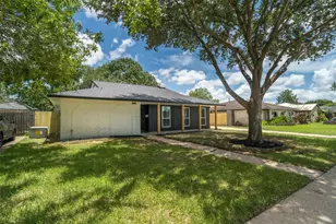 11239 Sagecanyon Dr, Houston, TX 77089 - Photo 32