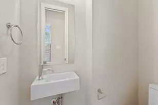 5620 Madison St, Houston, TX 77091 - Photo 8