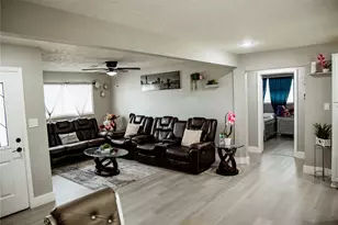 2702 Prairie Ave, Pasadena, TX 77506 - Photo 4