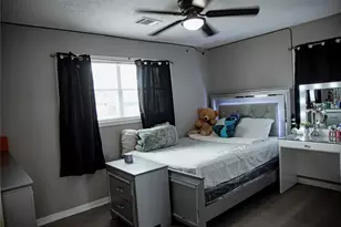 2702 Prairie Ave, Pasadena, TX 77506 - Photo 8