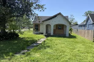 603 Highland Dr, Beaumont, TX 77705 - Photo 4