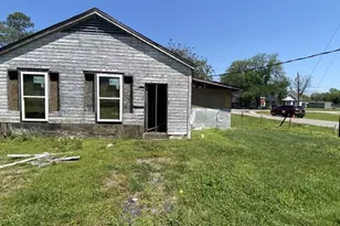 603 Highland Dr, Beaumont, TX 77705 - Photo 6
