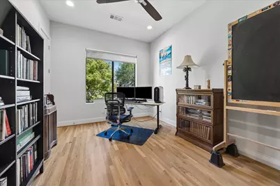 1311 Castle Court #A, Houston, TX 77006 - Photo 20