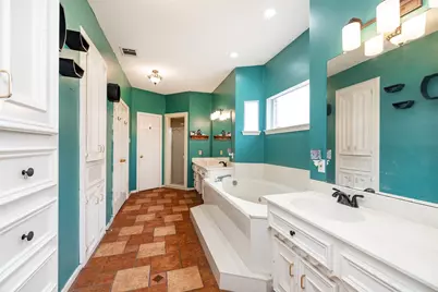 15742 Sweetwater Creek Drive, Houston, TX 77095 - Photo 18