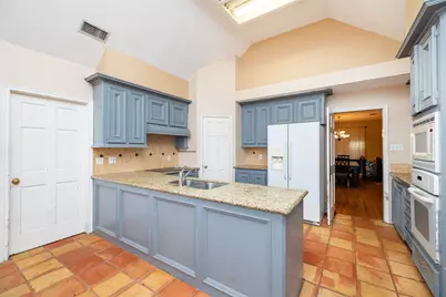 15742 Sweetwater Creek Drive, Houston, TX 77095 - Photo 14