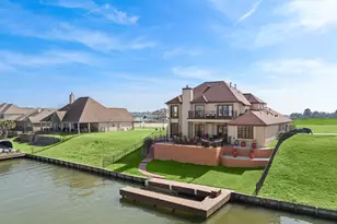 10804 Bourbon St, Willis, TX 77318 - Photo 44