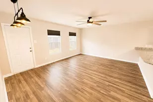 15674 Briar Forest Dr, Conroe, TX 77306 - Photo 6