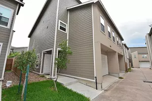 5321 Avenue J, Houston, TX 77011 - Photo 1