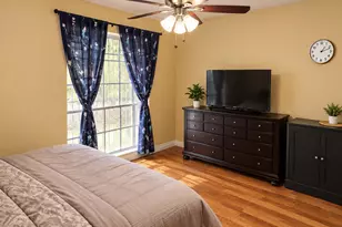 12750 Shannon Hills Dr, Houston, TX 77099 - Photo 8