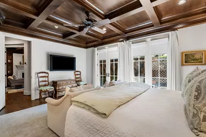 1010 Nantucket Drive #F, Houston, TX 77057 - Photo 10