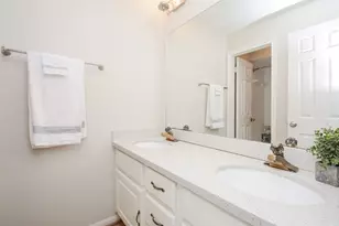 10 Heathstone Pl, The Woodlands, TX 77381 - Photo 16