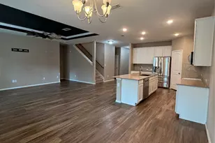 2063 Lost Timbers Dr, Conroe, TX 77304 - Photo 10