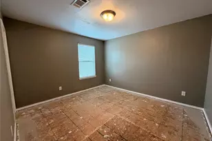 2063 Lost Timbers Dr, Conroe, TX 77304 - Photo 24