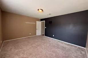 2063 Lost Timbers Dr, Conroe, TX 77304 - Photo 22