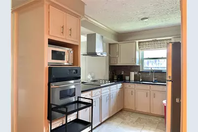 3023 Sam Houston Drive, Sugar Land, TX 77479 - Photo 14