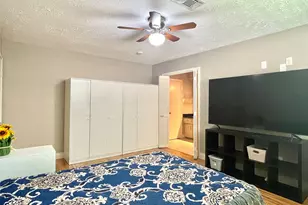 3023 Sam Houston Dr, Sugar Land, TX 77479 - Photo 18