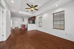 708 E 32nd St, Houston, TX 77022 - Photo 8