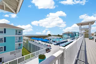 4211 Pointe W Dr, Galveston, TX 77554 - Photo 48