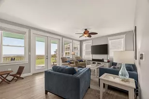 4211 Pointe W Dr, Galveston, TX 77554 - Photo 8