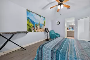 11719 Acadian Dr, Houston, TX 77099 - Photo 32