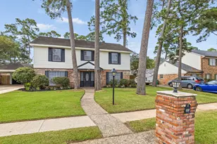 3403 Winter Ln, Baytown, TX 77521 - Photo 2