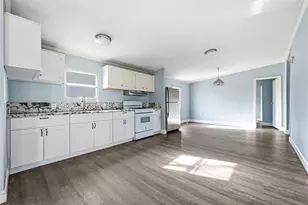 39512 Donigan Rd, Brookshire, TX 77423 - Photo 1