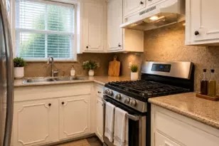 114 W Mitchell Rd, Houston, TX 77037 - Photo 14