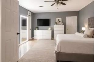 114 W Mitchell Rd, Houston, TX 77037 - Photo 12