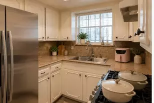 114 W Mitchell Rd, Houston, TX 77037 - Photo 14