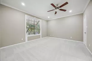 2700 Revere St, Houston, TX 77098 - Photo 10