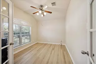 2723 Palermo Ct, League City, TX 77573 - Photo 2