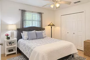 118 W Mahan St, Richwood, TX 77531 - Photo 6