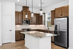 116 West Coralburst Loop, Montgomery, TX 77316 - Photo 4