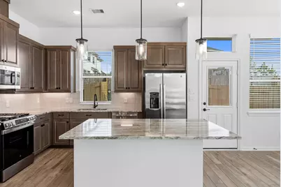 116 West Coralburst Loop, Montgomery, TX 77316 - Photo 6