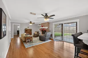 310 Pinemont Dr, Sour Lake, TX 77659 - Photo 14