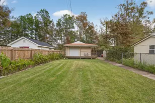 310 Pinemont Dr, Sour Lake, TX 77659 - Photo 46