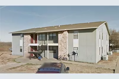 100 S Prairie Circle, Electra, TX 76360 - Photo 4