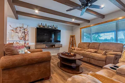 792 E Taylor Lake Circle, Livingston, TX 77351 - Photo 8